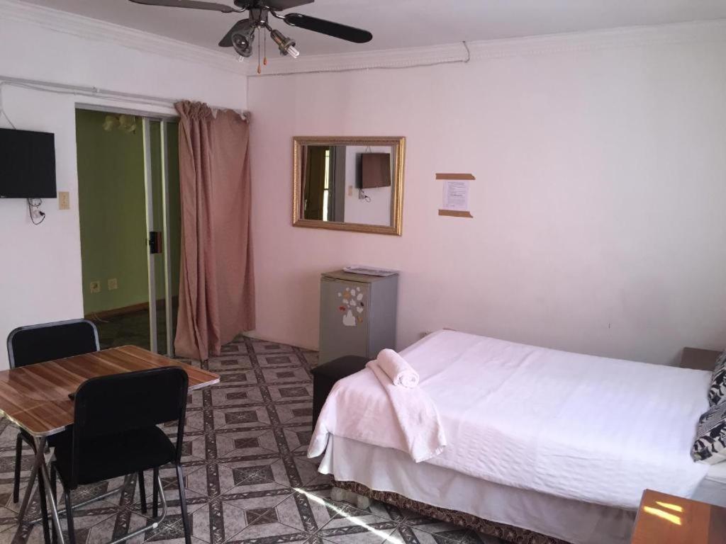 Good Living Bed And Breakfast วินด์ฮุก ภายนอก รูปภาพ